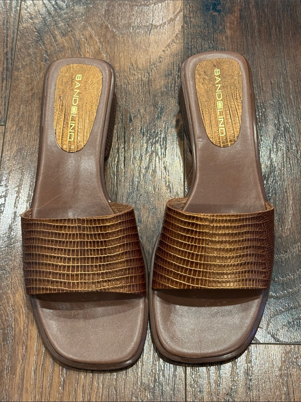 Bandolino Brown Textured Slide Mules